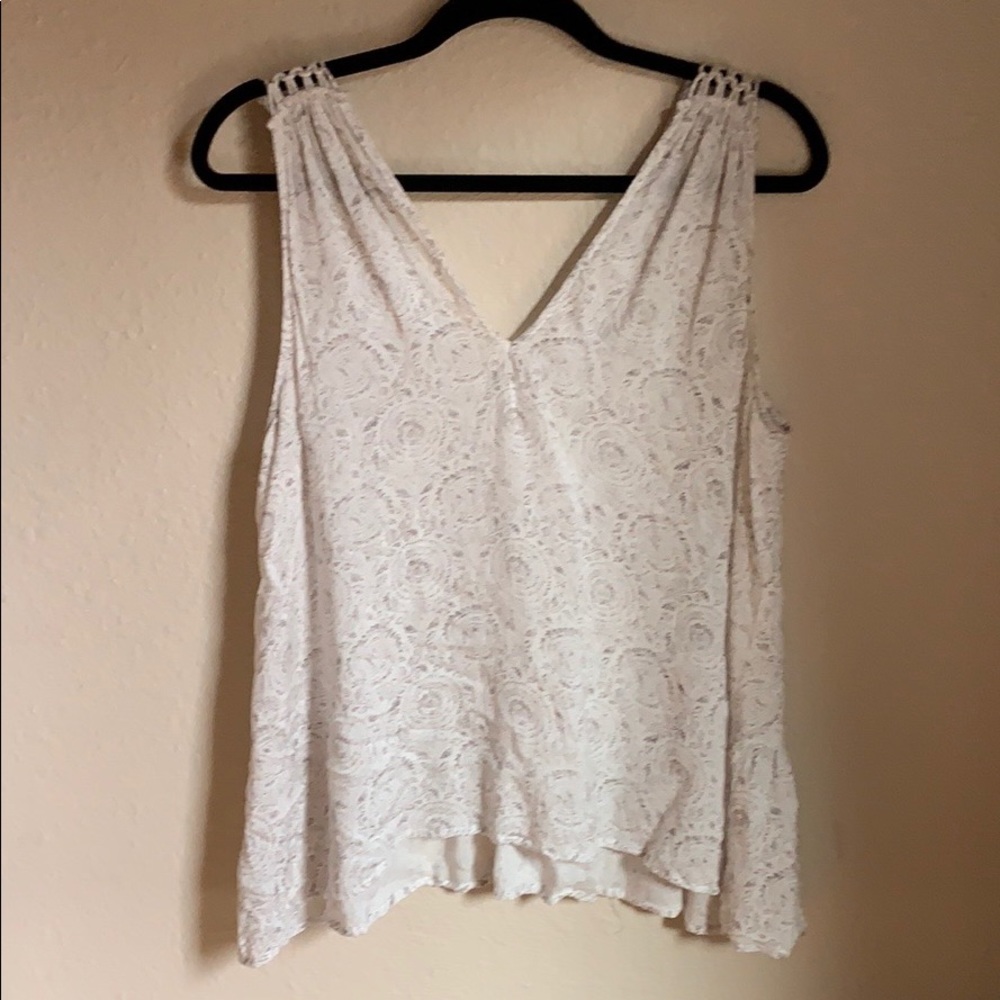 Cute cream top
